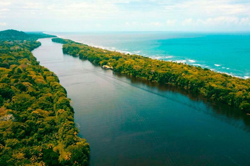Tour Packages 8 Nights in Costa Rica